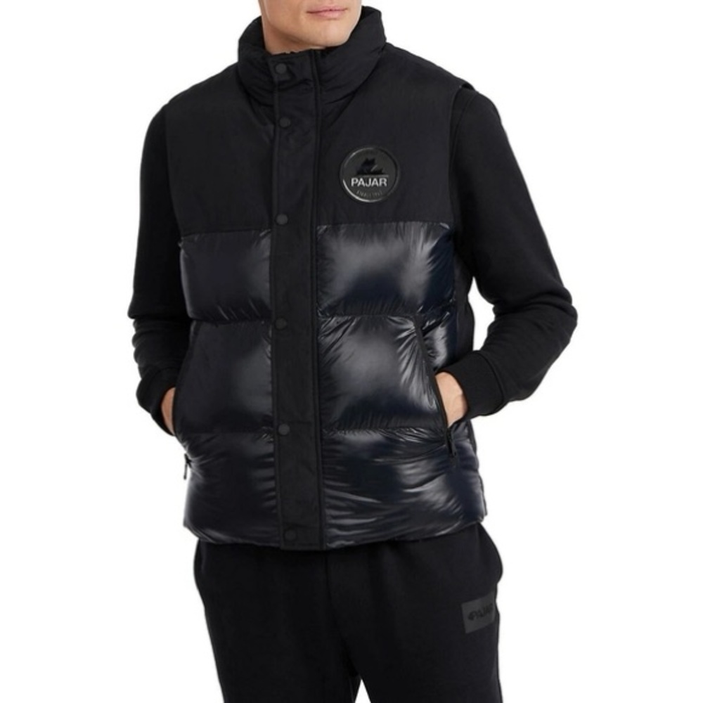 Pajar Black Puffer Jacket with High Collar and Quilted
Design